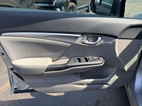 Used 2015 Honda Civic EX image 8
