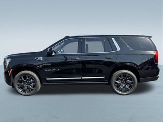 New 2026 GMC Yukon Denali w/ Denali Reserve Package video 2