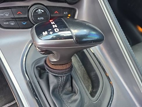 Used 2019 Dodge Challenger SXT w/ Plus Package AWD/4WD image 15