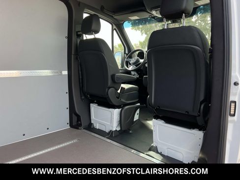 New 2025 Mercedes-Benz Sprinter 2500 image 14