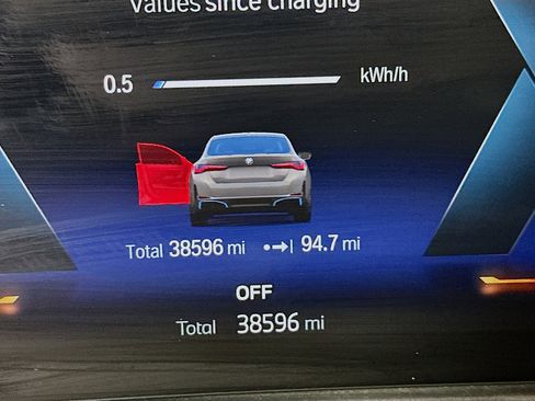 Used 2023 BMW i4 eDrive35 RWD image 19