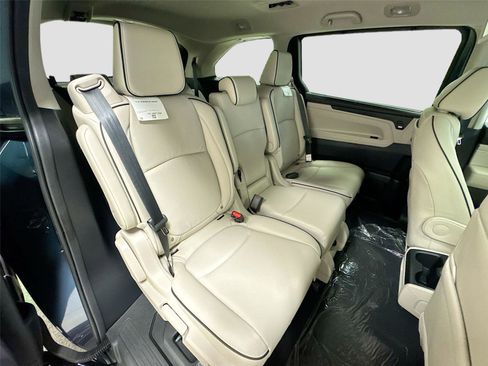 New 2026 Honda Odyssey Touring image 29