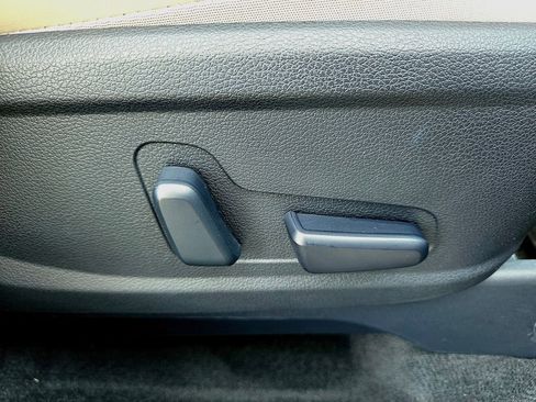 Used 2022 Hyundai Palisade Limited image 27