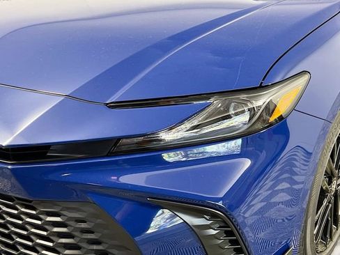 New 2026 Toyota Camry SE FWD image 9