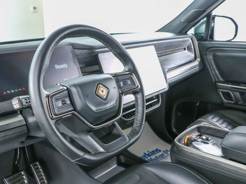 Used 2024 Rivian R1S Adventure AWD/4WD image 21