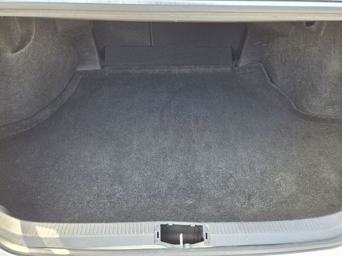 Used 2025 Toyota Camry SE FWD image 30