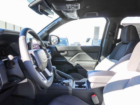 New 2026 Toyota 4Runner TRD Sport AWD/4WD image 17