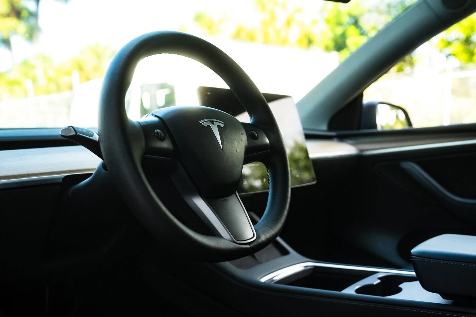 Used 2023 Tesla Model Y 2WD image 14