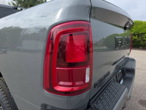 New 2026 RAM 2500 Laramie AWD/4WD image 34