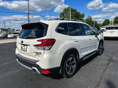 Used 2022 Subaru Forester Touring w/ Popular Package #3 AWD/4WD image 11