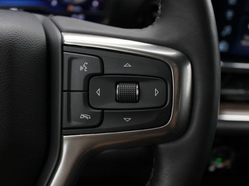 Used 2023 Chevrolet Silverado 1500 RST image 11