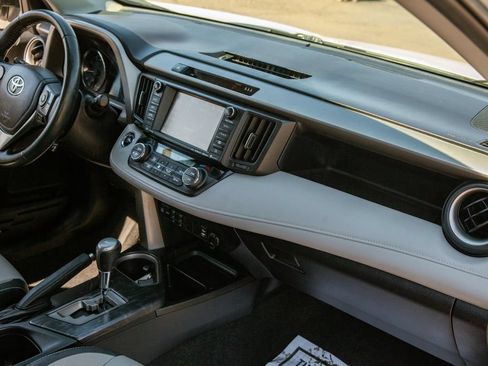 Used 2018 Toyota RAV4 Platinum AWD/4WD image 10