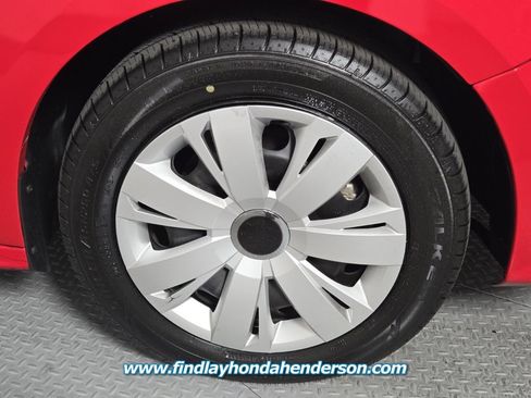 Used 2015 Volkswagen Jetta TDI S FWD image 12