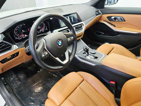 Used 2022 BMW 330i xDrive Sedan w/ Driving Assistance Package AWD/4WD image 2