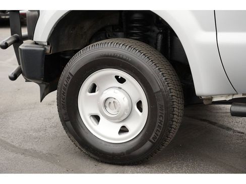 Used 2008 Ford F350 XL image 11