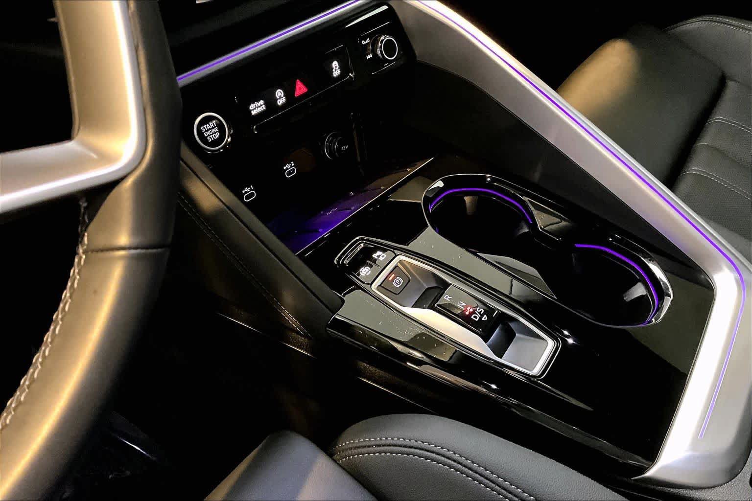 Certified 2025 Audi Q5 Premium AWD/4WD image 17