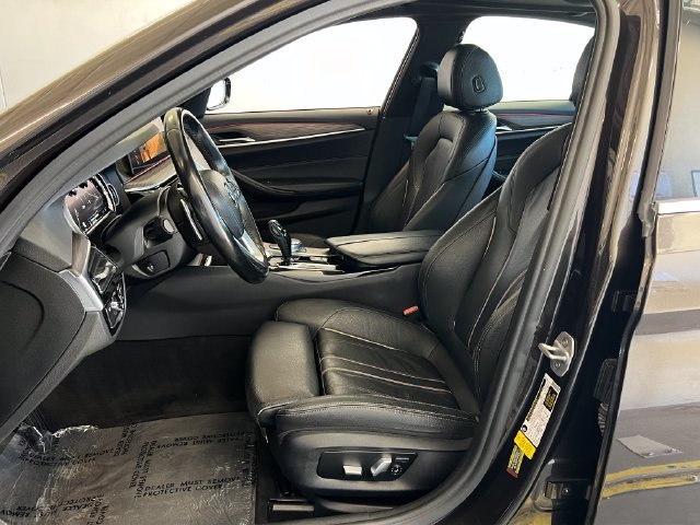 Used 2017 BMW 530i RWD image 29