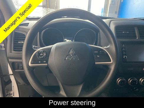 Used 2025 Mitsubishi Outlander Sport ES AWD/4WD image 6