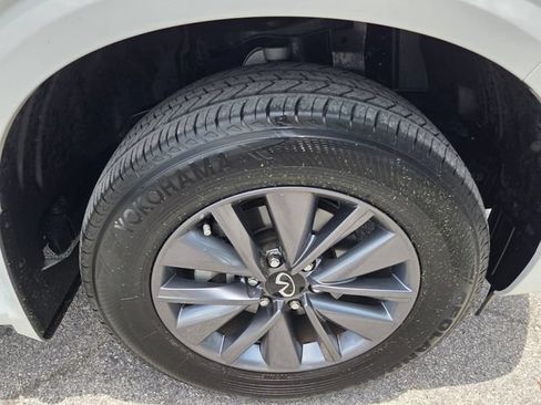 Certified 2026 INFINITI QX80 Pure w/ Cargo Package RWD image 10