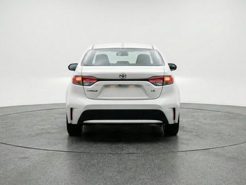 Used 2025 Toyota Corolla LE FWD image 7