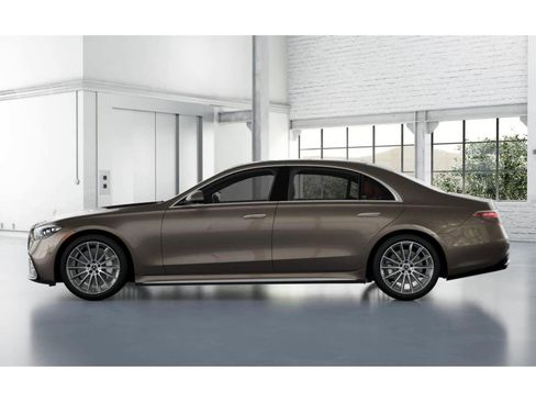 New 2026 Mercedes-Benz S 580 4MATIC Sedan image 32