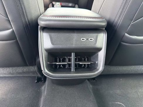 New 2026 Dodge Charger R/T w/ Driver Convenience Group AWD/4WD image 32