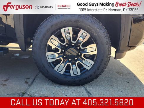 New 2026 GMC Sierra 2500 Denali w/ Denali Reserve Package AWD/4WD image 55