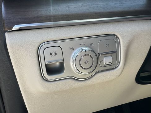 New 2026 Mercedes-Benz GLE 350 4MATIC image 35