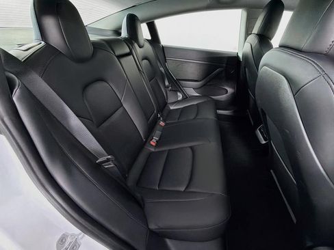 Used 2022 Tesla Model 3 RWD image 43