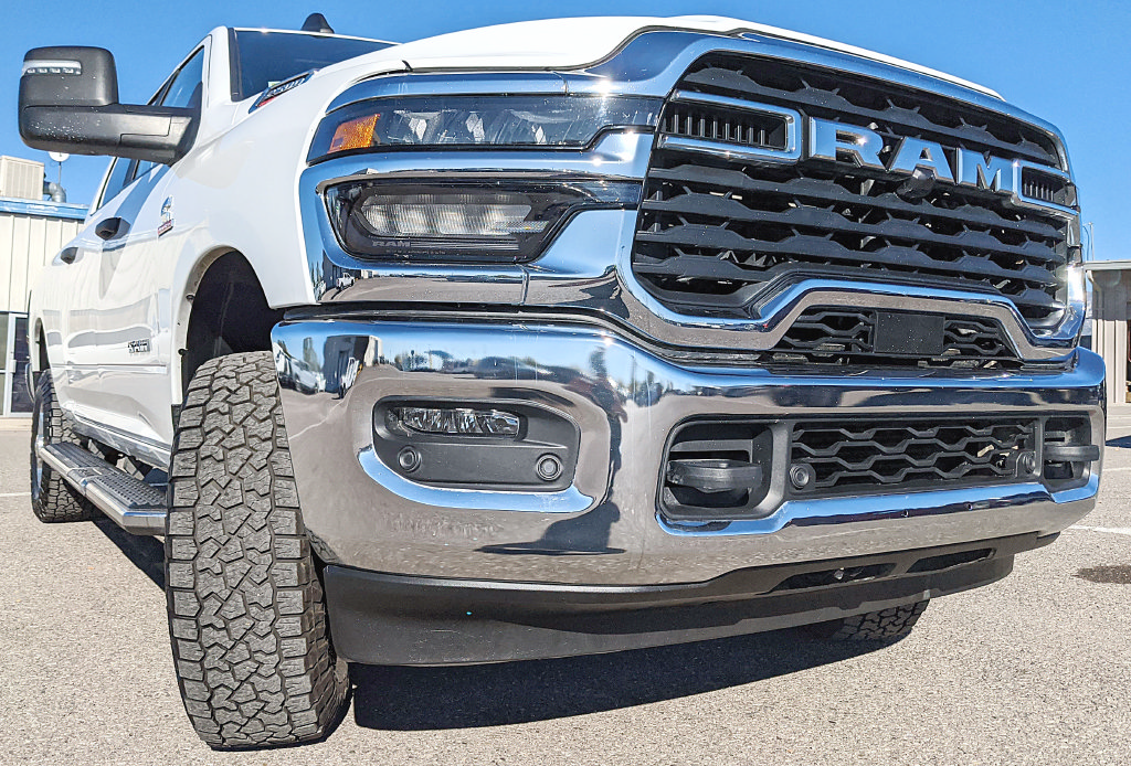 Used 2025 RAM 2500 Big Horn AWD/4WD image 21