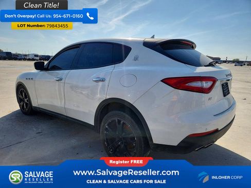 Used 2018 Maserati Levante Sport Utility Vehicle image 3