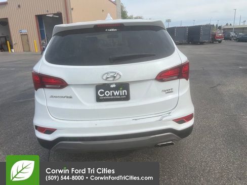 Used 2017 Hyundai Santa Fe Sport AWD/4WD image 6