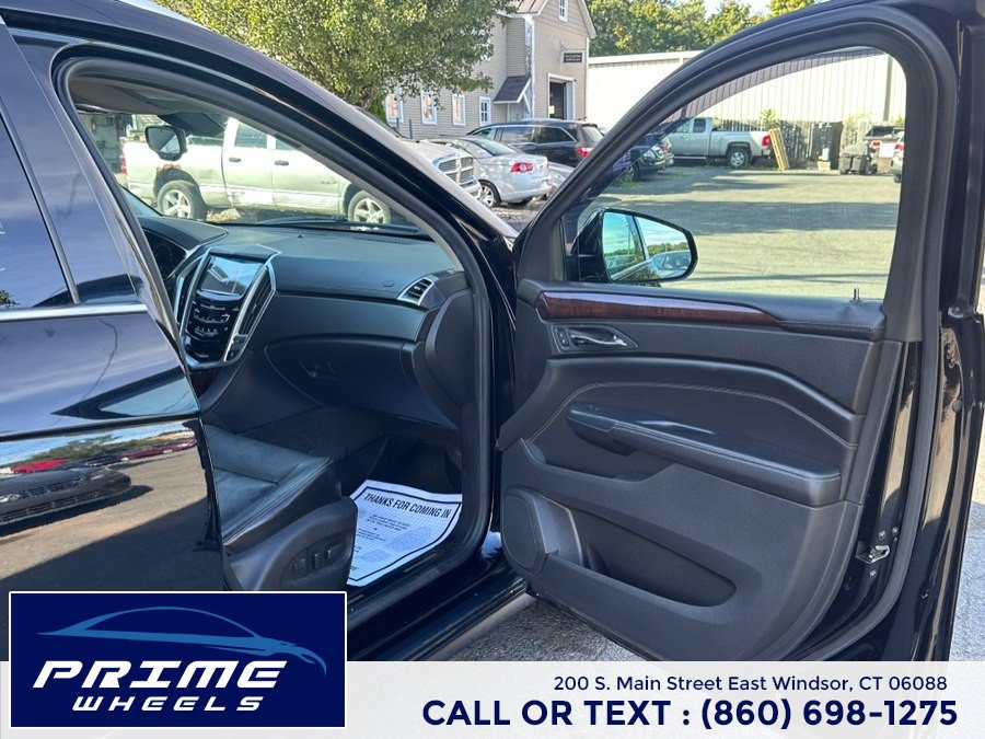 Used 2013 Cadillac SRX Performance AWD/4WD image 16