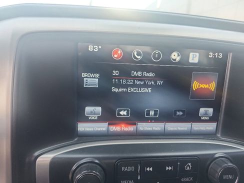 Used 2015 GMC Sierra 1500 SLT w/ SLT Crew Cab Value Package AWD/4WD image 3