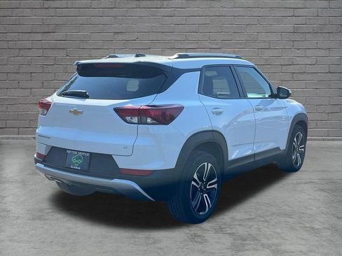 Certified 2023 Chevrolet TrailBlazer LT FWD image 5