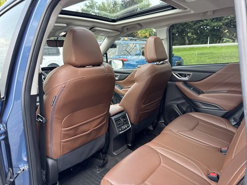Used 2019 Subaru Forester Touring AWD/4WD image 23