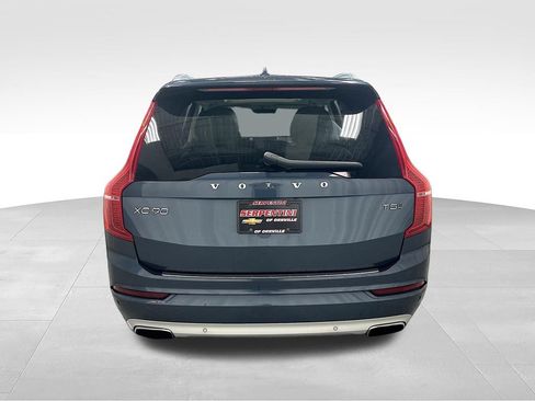 Used 2020 Volvo XC90 T5 Momentum w/ Protection Package Premier AWD/4WD image 8