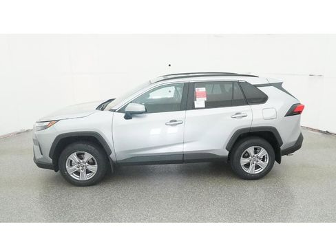 New 2025 Toyota RAV4 XLE image 3