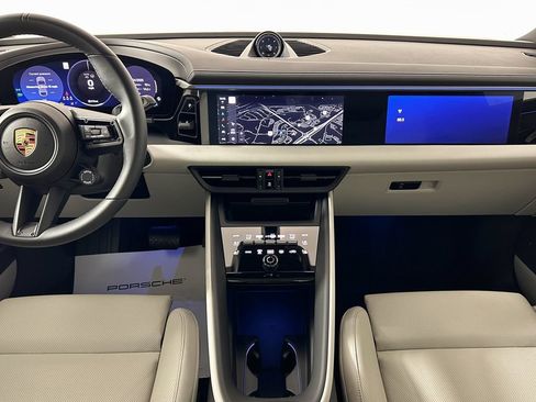 Certified 2024 Porsche Macan 4 Electric AWD/4WD image 19