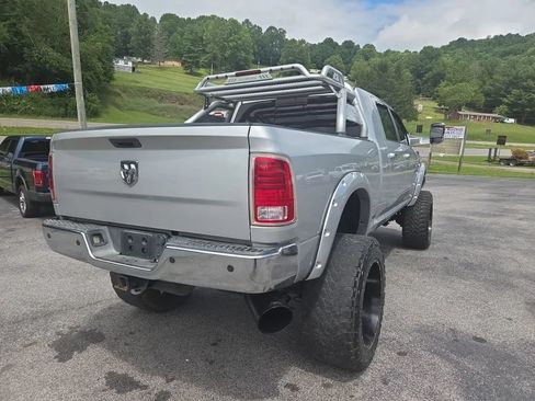 Used 2015 RAM 2500 Laramie w/ Convenience Group AWD/4WD image 6