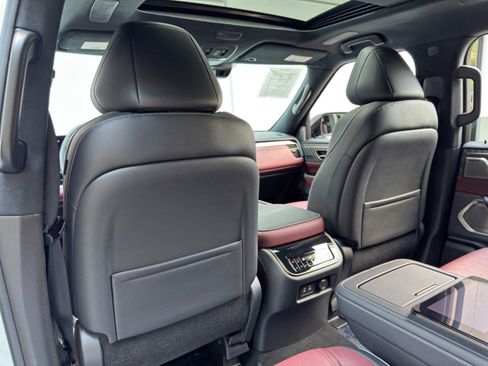 Used 2026 INFINITI QX80 Autograph w/ Premium Cargo Package AWD/4WD image 49