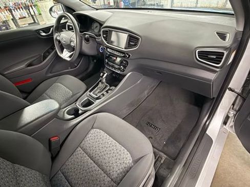 Used 2018 Hyundai Ioniq Blue FWD image 20