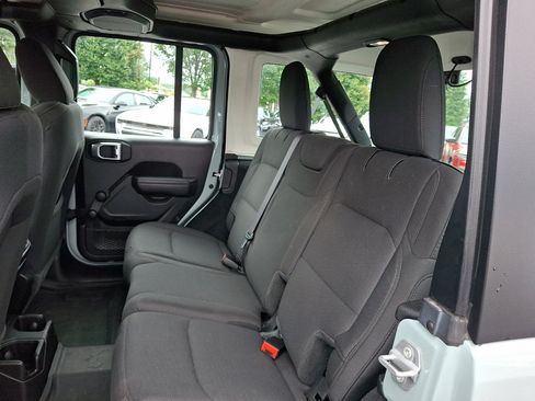 Used 2023 Jeep Wrangler Unlimited Sport AWD/4WD image 20