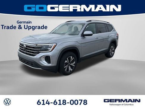Used 2025 Volkswagen Atlas SE image 1