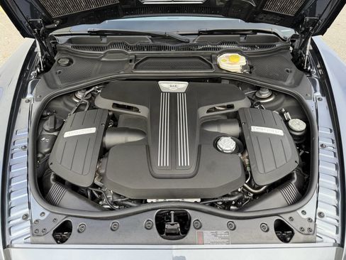 Used 2014 Bentley Continental GT image 17