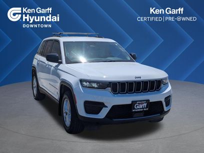 Used 2023 Jeep Grand Cherokee Laredo w/ Luxury Tech Group I