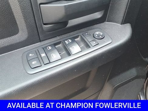 Used 2019 RAM 1500 Express w/ Express Value Package AWD/4WD image 11