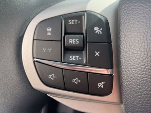 New 2026 Ford Explorer Active image 16