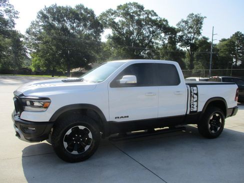 Used 2019 RAM 1500 Rebel w/ Rebel Level 2 Equipment Group AWD/4WD image 7