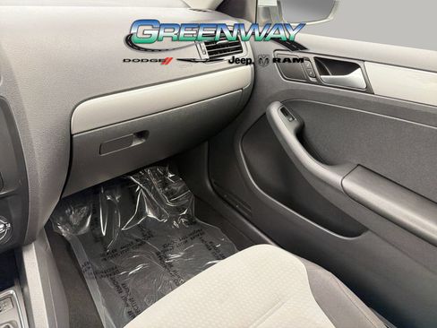 Used 2017 Volkswagen Jetta S FWD image 12